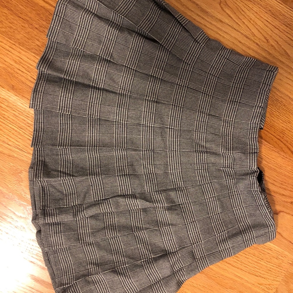 Brandy Melville plaid skirt